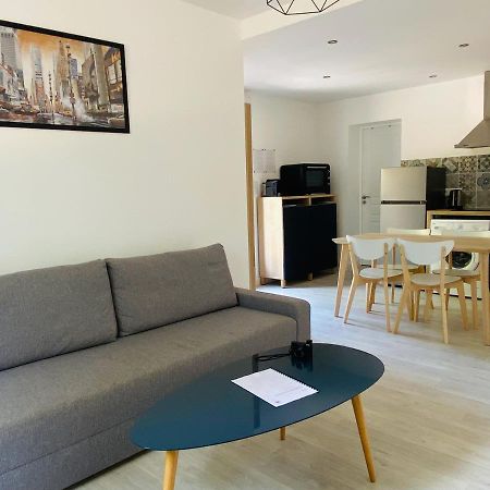 Bel Appartement Avec Terrasse Et Beau Jardin Classe 1 Etoile ラシオタ エクステリア 写真