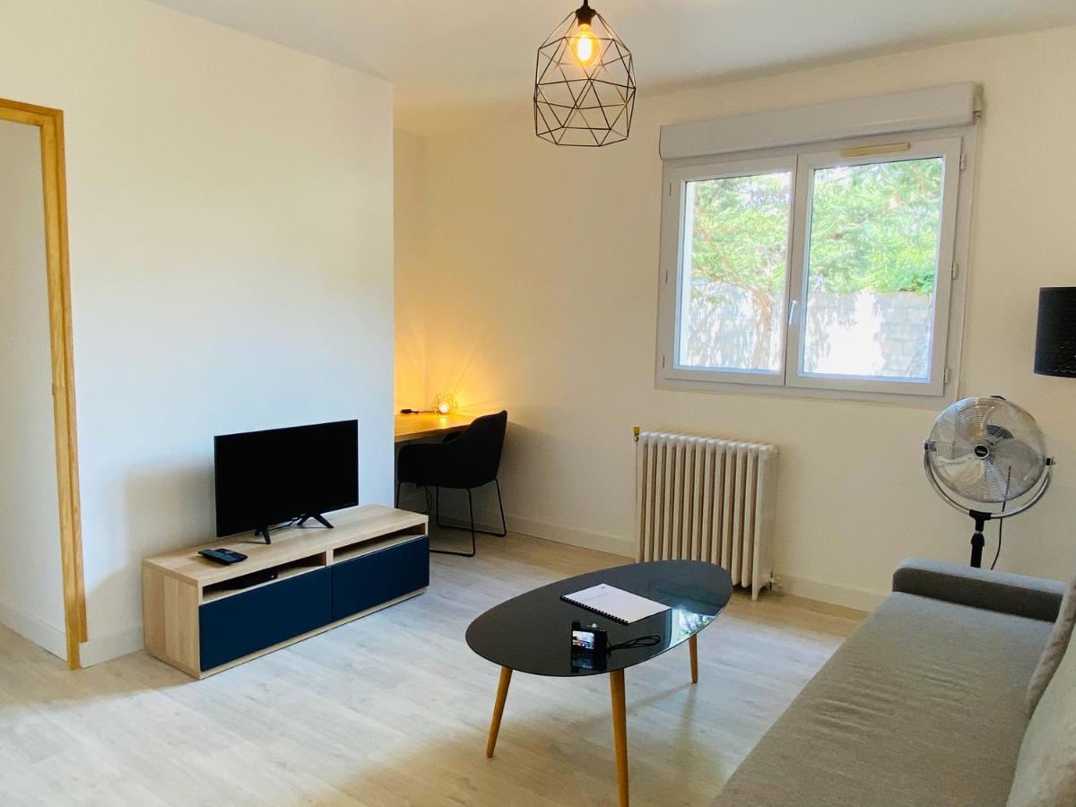 Bel Appartement Avec Terrasse Et Beau Jardin Classe 1 Etoile ラシオタ エクステリア 写真