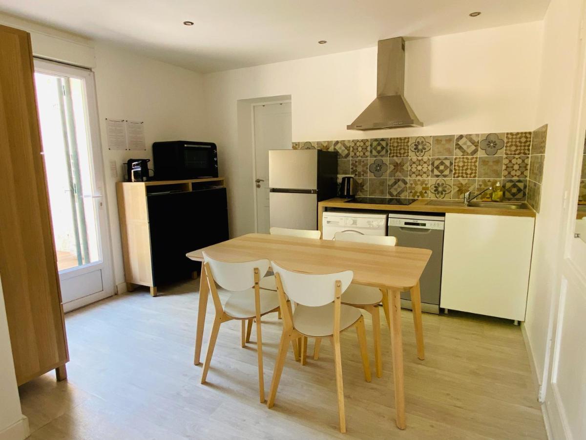 Bel Appartement Avec Terrasse Et Beau Jardin Classe 1 Etoile ラシオタ エクステリア 写真