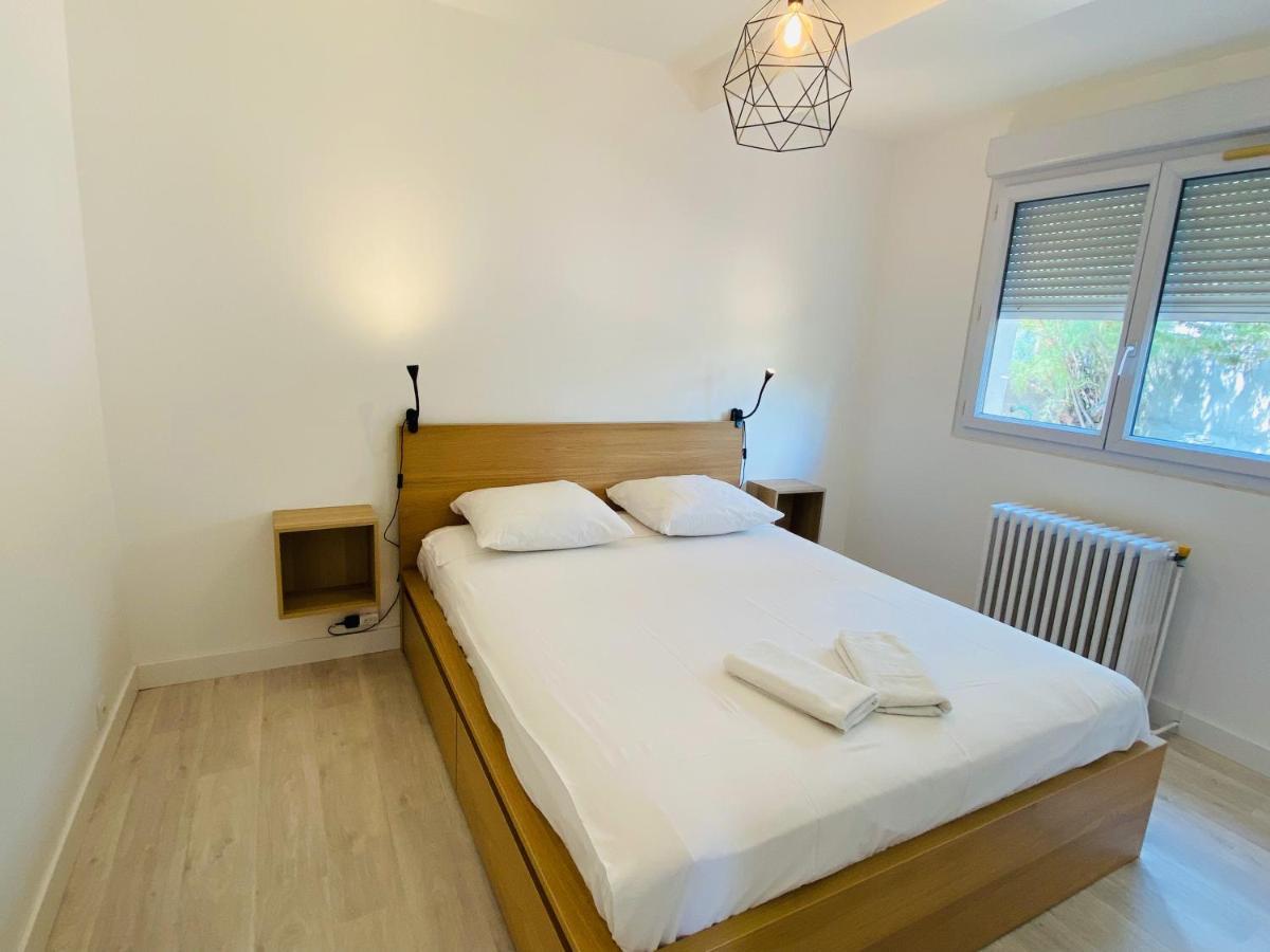 Bel Appartement Avec Terrasse Et Beau Jardin Classe 1 Etoile ラシオタ エクステリア 写真